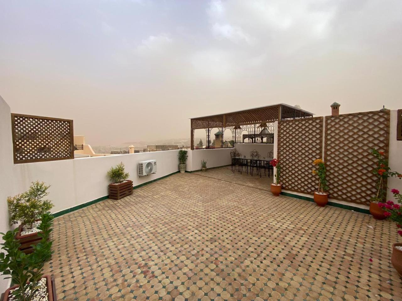 Dar Bouzoubaa Fez Exterior foto